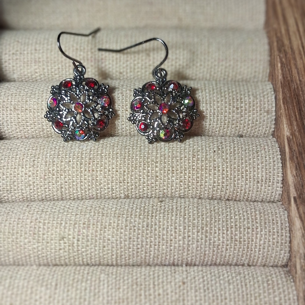 Vintage-Inspired Black Filigree Earrings with Multicolor Rhinestones